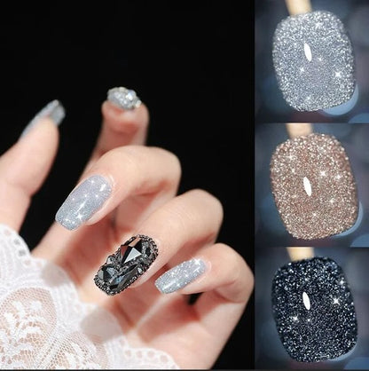 Laser-Diamant-Katzenaugen-Nagellack – Funkelnd bis in die Nacht & Gesundheitlich Unbedenklich! 💎✨